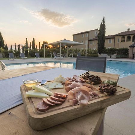 Resort Casale Le Torri 폰사코 외부 사진