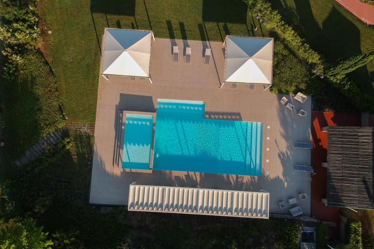 Resort Casale Le Torri 폰사코 외부 사진