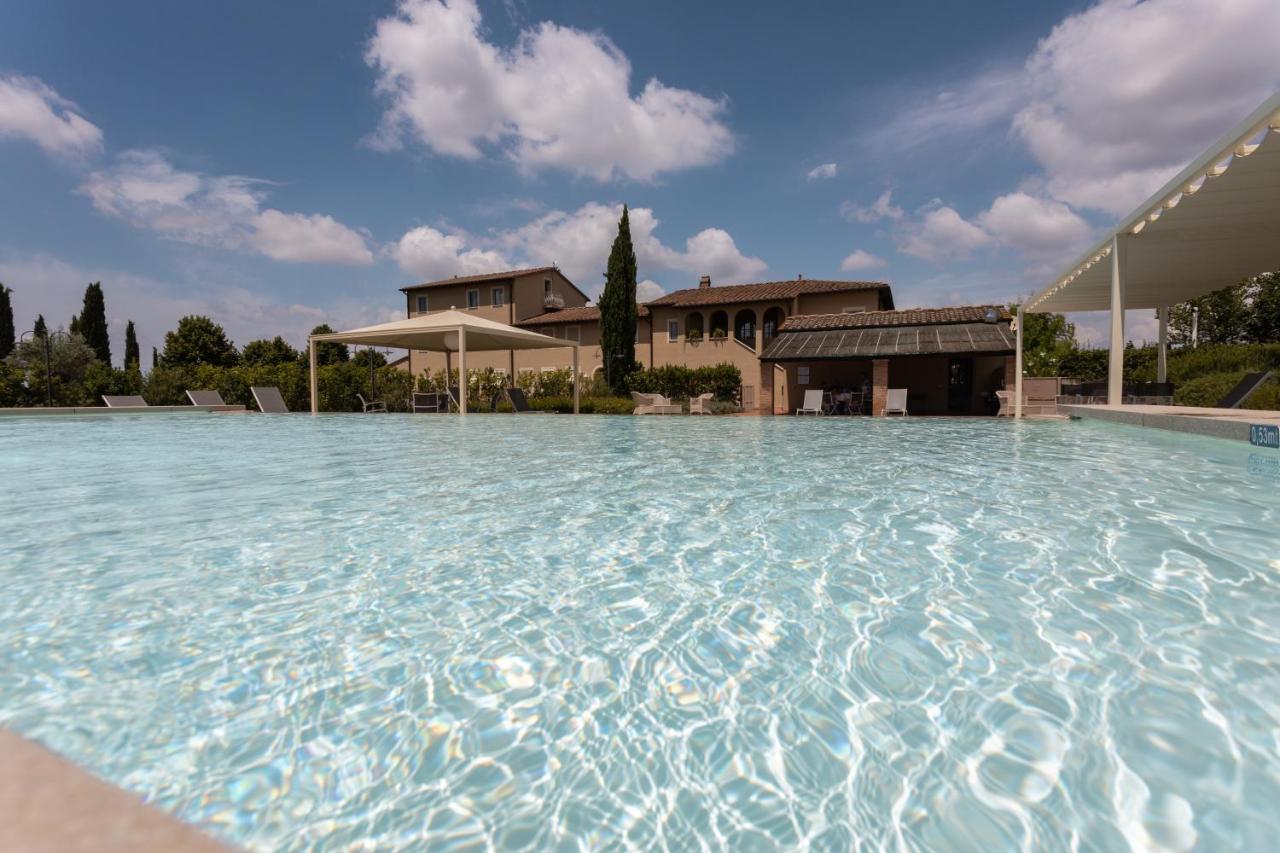 Resort Casale Le Torri 폰사코 외부 사진