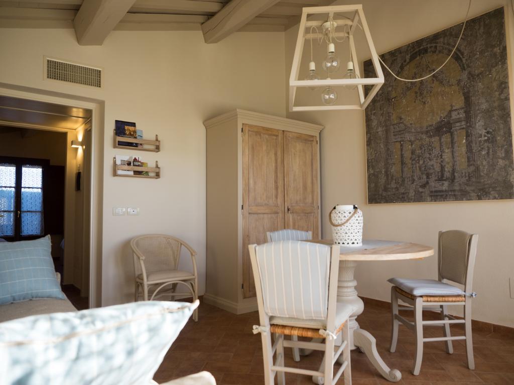 Resort Casale Le Torri 폰사코 객실 사진
