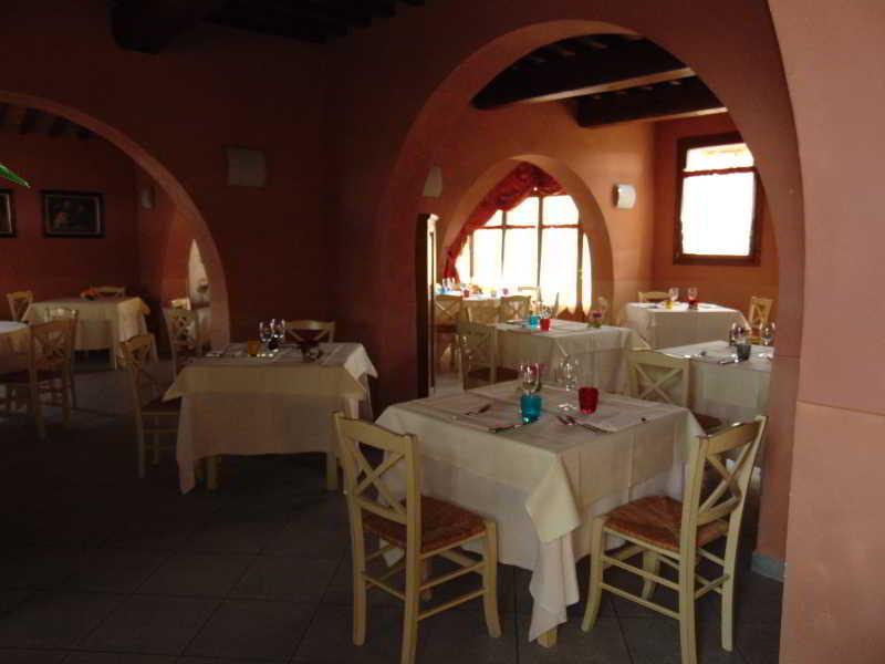 Resort Casale Le Torri 폰사코 외부 사진
