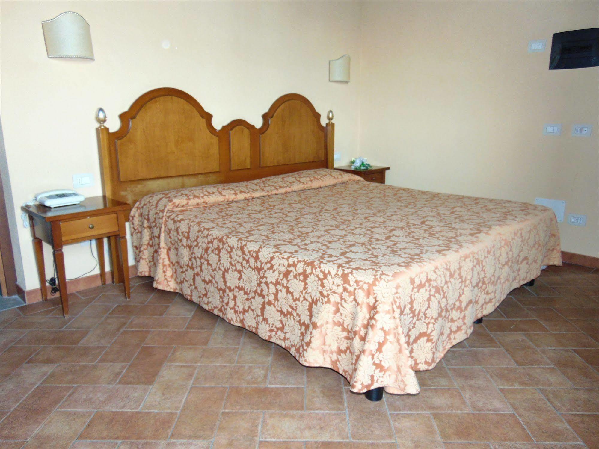 Resort Casale Le Torri 폰사코 외부 사진